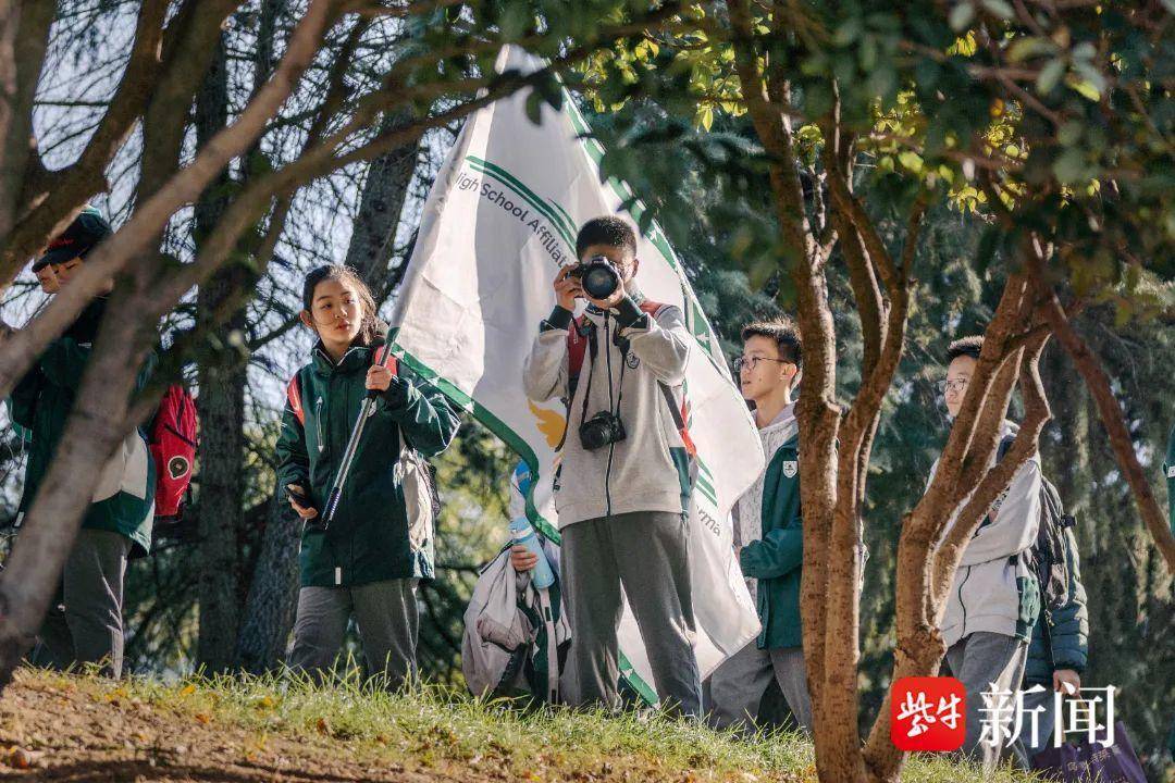 168娱乐-踏青春之路 览千帆竞渡！南师附中高一学生开启“11公里步行者行动”