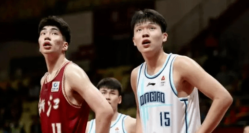 168娱乐-NBA高管现场考察，杨瀚森惨遭余嘉豪压制！对潜力新星外界切莫过度“捧杀”